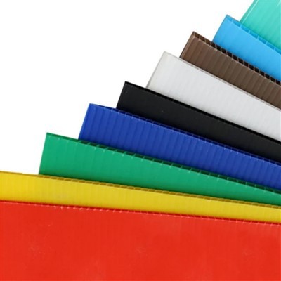 صفائح مجوفة من مادة البولي بروبيلين PP